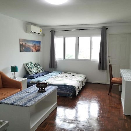 26 Condo With Pool Opposite The Train Station, Near Old City And Nimman Csiangmaj Kültér fotó